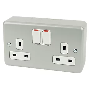 MK Metalclad Plus 13A 2-Gang DP Switched Metal Clad Plug Socket with White Inserts 1 MK Metalclad Plus 13A 2-Gang DP Switched Metal Clad Plug Socket with White Inserts