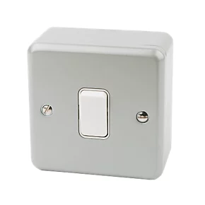 MK Metalclad Plus 10AX 1-Gang 2-Way Metal Clad Light Switch with White Inserts 1 MK Metalclad Plus 10AX 1-Gang 2-Way Metal Clad Light Switch with White Inserts