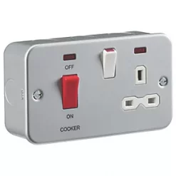 Knightsbridge MR8333N 45 & 13A 2-Gang DP Metal Clad Cooker Switch & 13A DP Switched Socket with LED with White Inserts