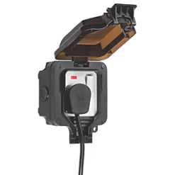 Knightsbridge OP7N IP66 13A 1-Gang DP Weatherproof Outdoor Switched Socket -Cheap Back Boxes Store 622VF A2