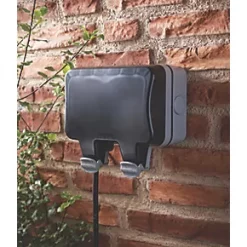 British General IP66 13A 2-Gang DP Weatherproof Outdoor Switched Socket 8 British General IP66 13A 2-Gang DP Weatherproof Outdoor Switched Socket -Cheap Back Boxes Store 67928 A3