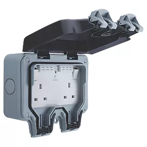 British General IP66 13A 2-Gang SP Weatherproof Outdoor Switched Wi-Fi Extender Socket 2 British General IP66 13A 2-Gang SP Weatherproof Outdoor Switched Wi-Fi Extender Socket - Image 2